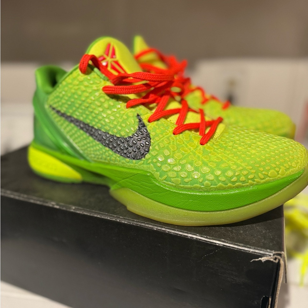 Kobe Grinch (Men)